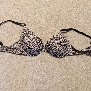 VS pink wear everywhere pushup bra 34C